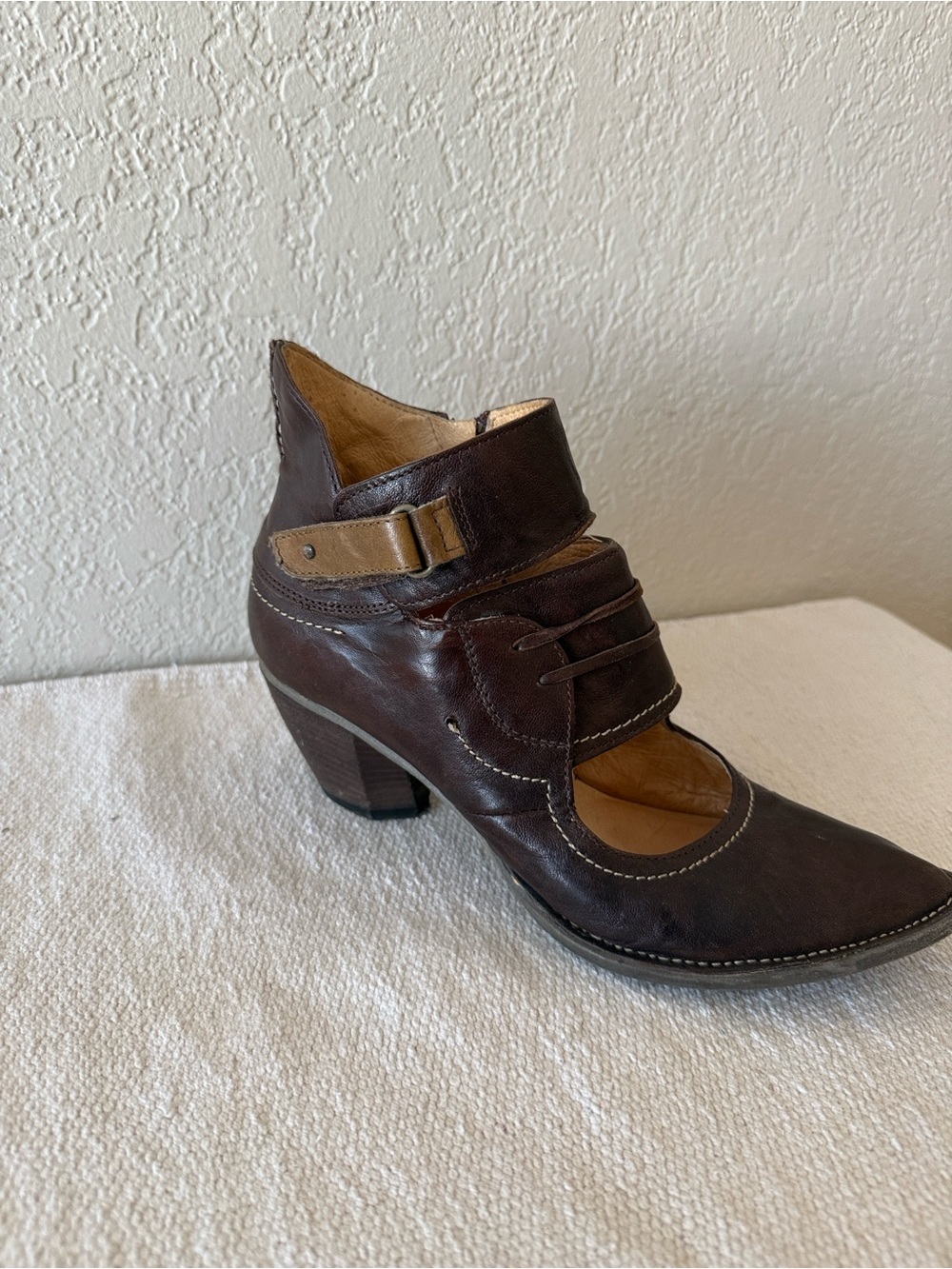 Women's Brown Leather Block Heel Ankle Boot